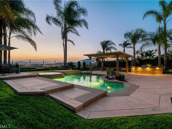 38925 Cherry Point Ln, Murrieta, CA 92563