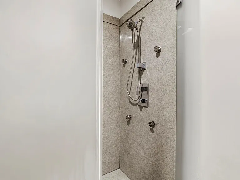 6215 Westcott St #A — Photo 39