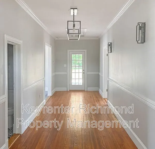 6101 Pole Green Rd — Photo 2