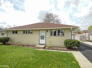 236 S Villa Ave, Addison, IL 60101