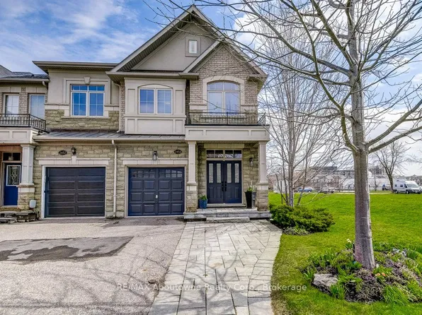2454 Greenwich Dr, Oakville, ON L6M 0R8