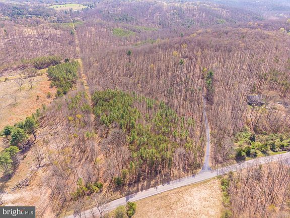 2nd image of 980 Adams Rd