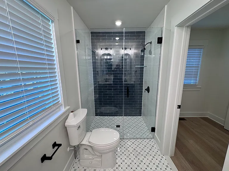 Zero entry Master Shower