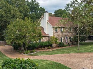 6021 Deer Trce, Nashville, TN 37211