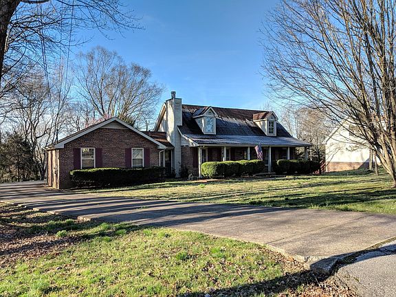 2nd image of 1012 Hillshire Dr