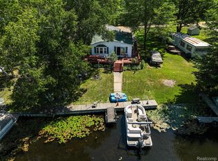 4470 Bay Rd, Gladwin, MI 48624