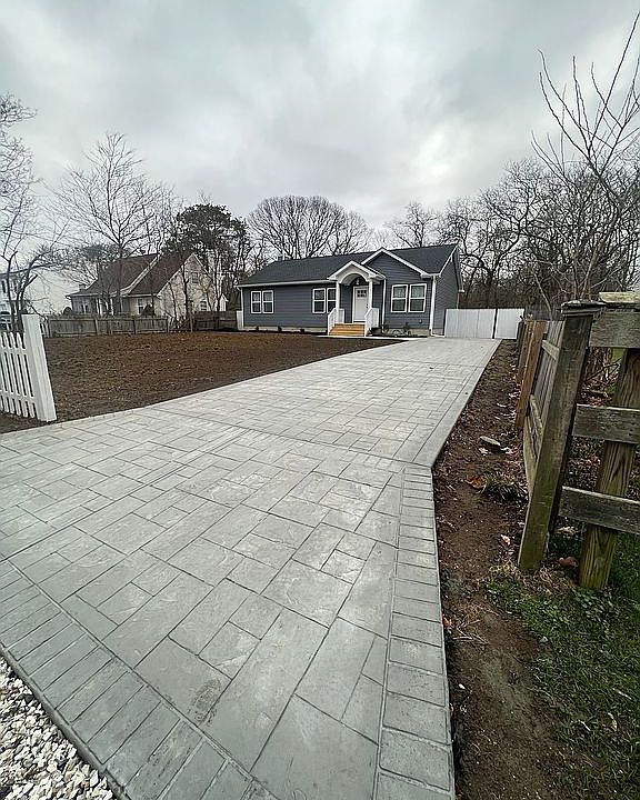1st image of 57 Carver Blvd