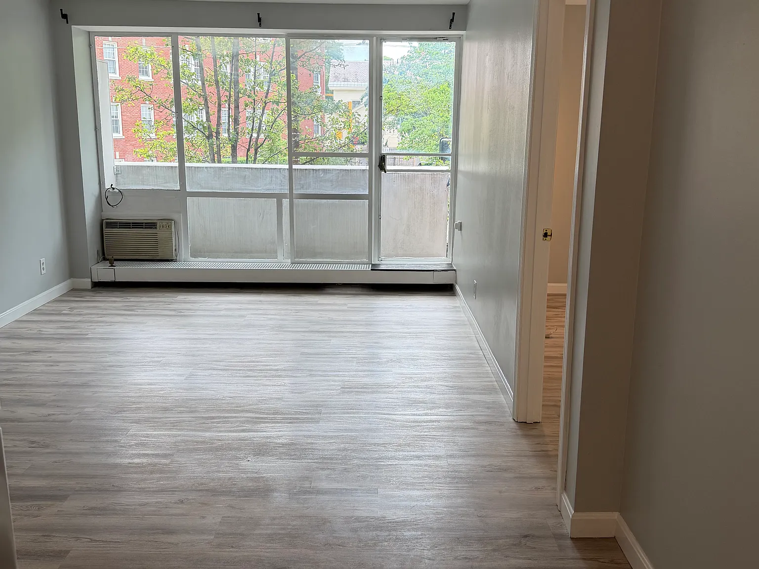 1 bed, 495 sqft, $3,000 — Photo 3