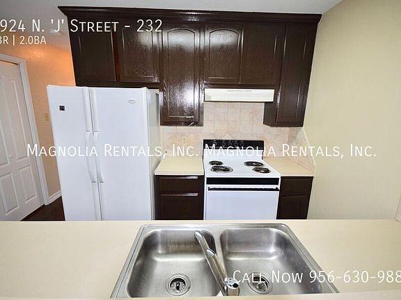 4th image of 2924 N J St #232