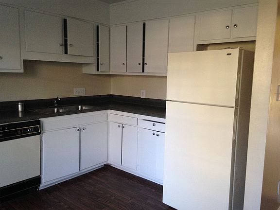 3rd image of 7311 Beacon Hill Ln APT 41