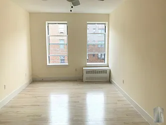 Rented by Skyline Group Real Estate