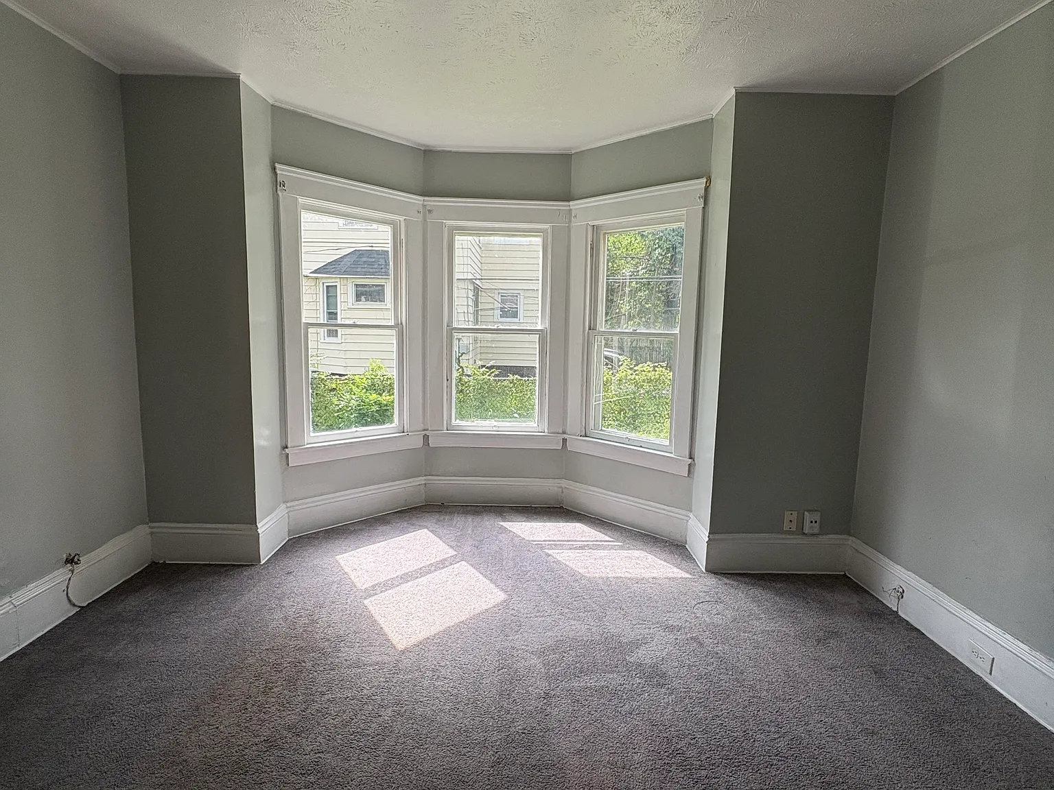 2 bed, 840 sqft, $825 — Photo 3