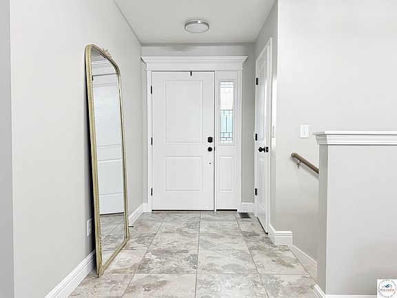 2nd image of 504 Katy Cir
