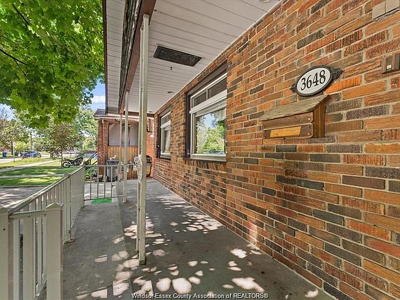 5th image of 3648 King St