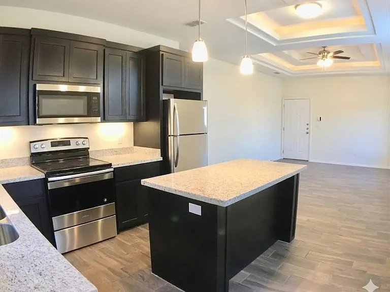 507 Downing Ave #2 — Photo 4