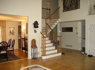 27 Haverford Rd, Princeton Junction, NJ 08550