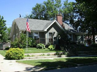 721 Moir St, Waterloo, IA 50701