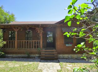 191 White Buffalo Trl, Bandera, TX 78003