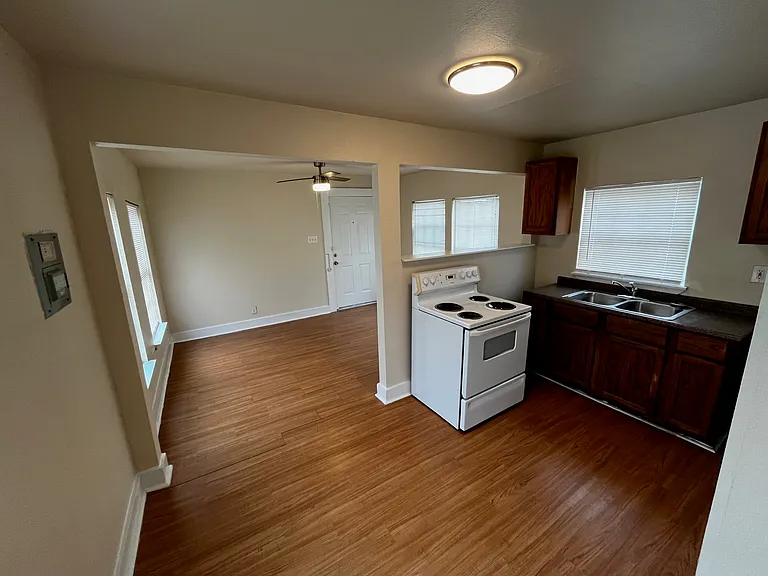 905 W Lynwood Ave #3 — Photo 10