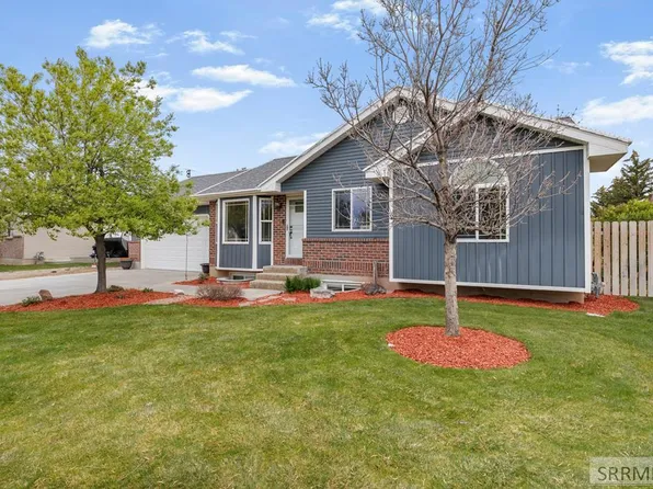 3133 E Pinnacle Dr, Idaho Falls, ID 83401