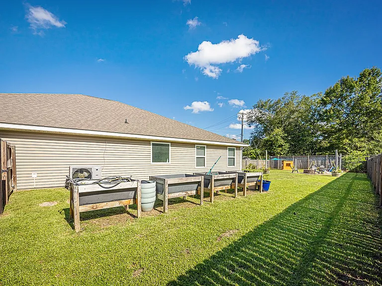 9125 Bellewood Dr — Photo 45