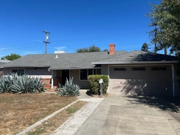 26 W Marshall Avenue, Woodland, CA 95695