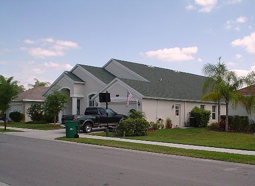 1st image of 194 Burnt Pine Dr