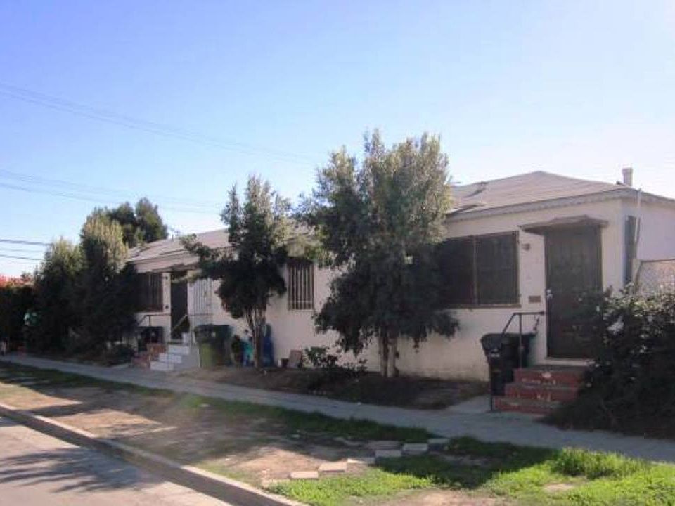 1st image of 706 W 90th St