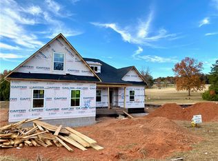 4602 Barn Hill Dr, Seneca, SC 29678