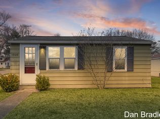 1000 E Summit St, Greenville, MI 48838