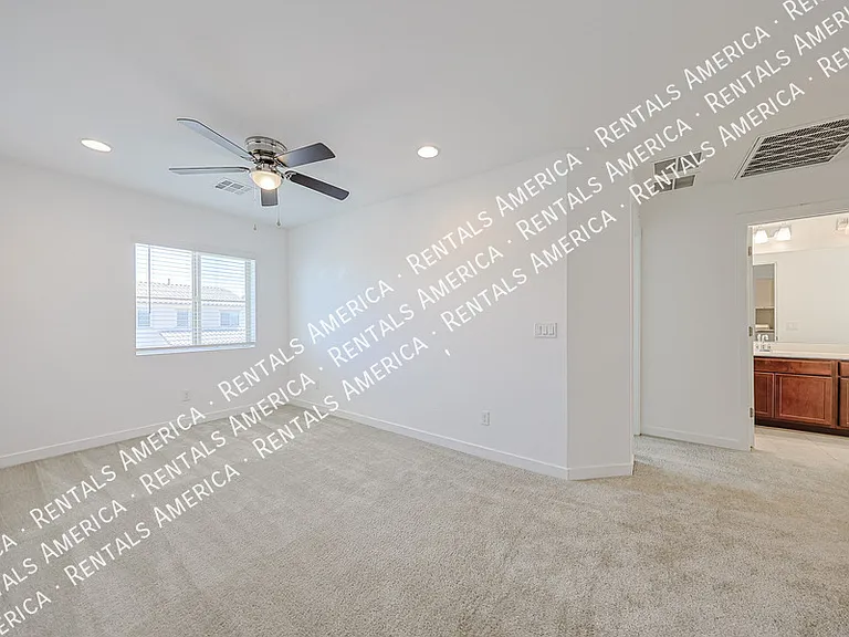 6038 W Hartford Ct — Photo 10