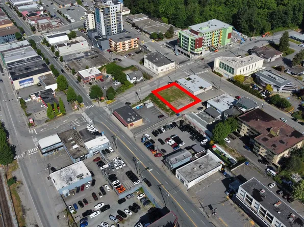 7330 Horne St, Mission, BC V2V 3Y6