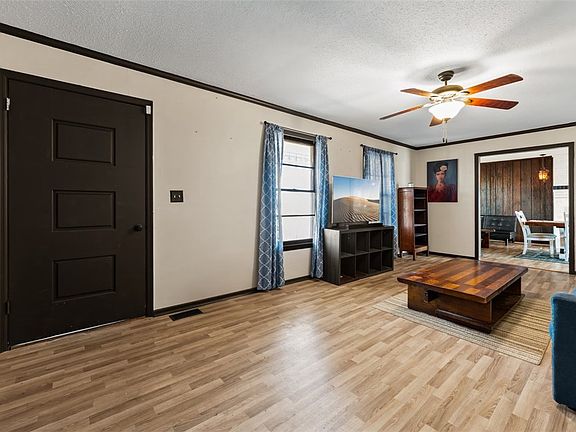 5th image of 606 Winona Church Rd