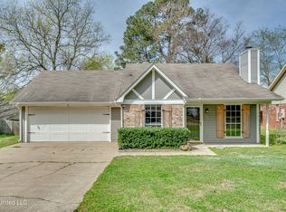 105 Riverbend Dr, Byram, MS 39272