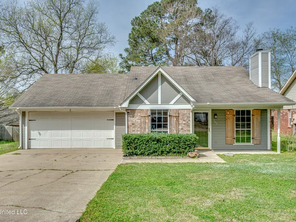 105 Riverbend Dr, Byram, MS 39272