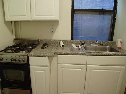 Rented by DSA Realty | media 40