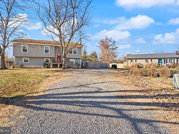 5th image of 6628 Belfrys Ct W