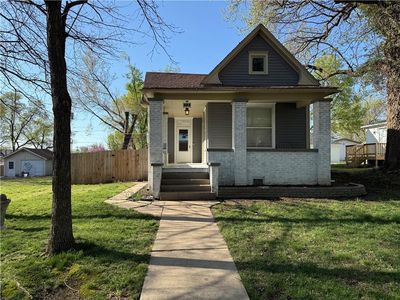 323 W 6th St, Chanute, KS, 66720