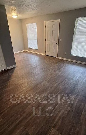 383 Redmar Blvd #50 — Photo 2