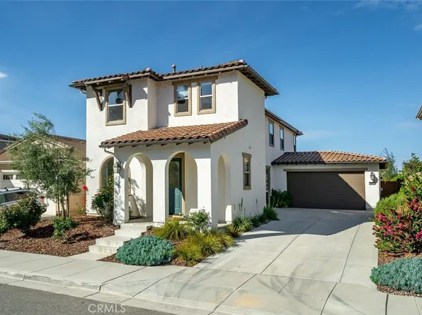 3901 Hayfield Loop, San Luis Obispo, CA 93401