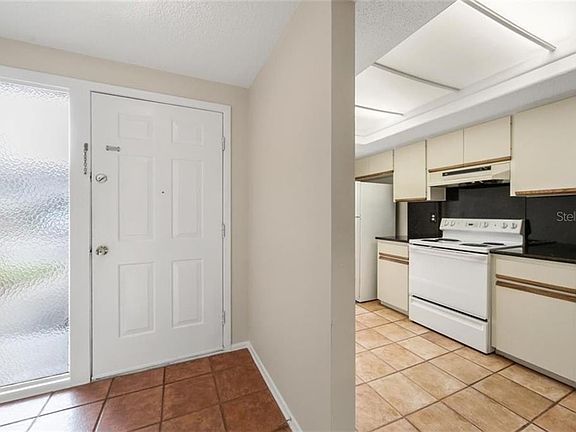 5th image of 5735 Summer Side Ln #14A