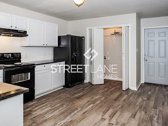 4th image of 205 Cloverbrook Dr
