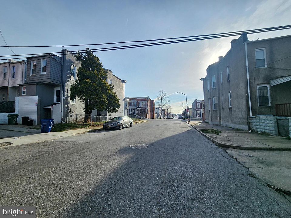 2nd image of 2403 Presbury St