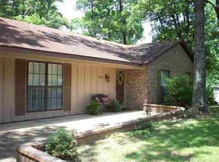 2200 Denver Dr, Jonesboro, AR 72401