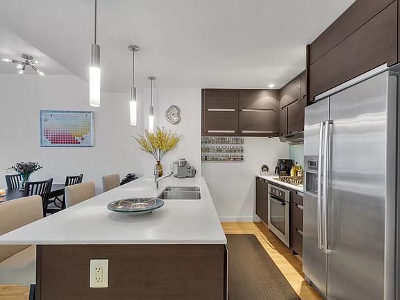 2nd image of 545 Washington Ave APT 208