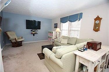 4th image of 8034 Woodcreek Dr