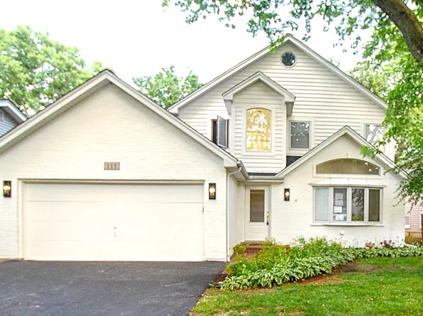 111 N Kenilworth Ave, Glen Ellyn, IL 60137