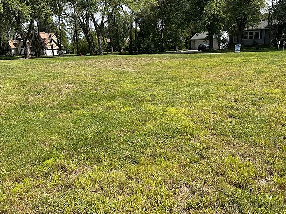5th image of 7240 Giddings Ave