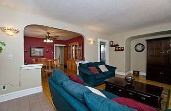 3rd image of 3963 Wilmington Ave