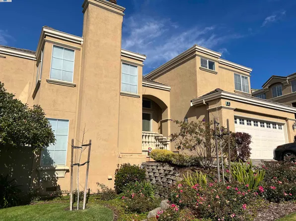 3 Greenpark Ter, South San Francisco, CA 94080
